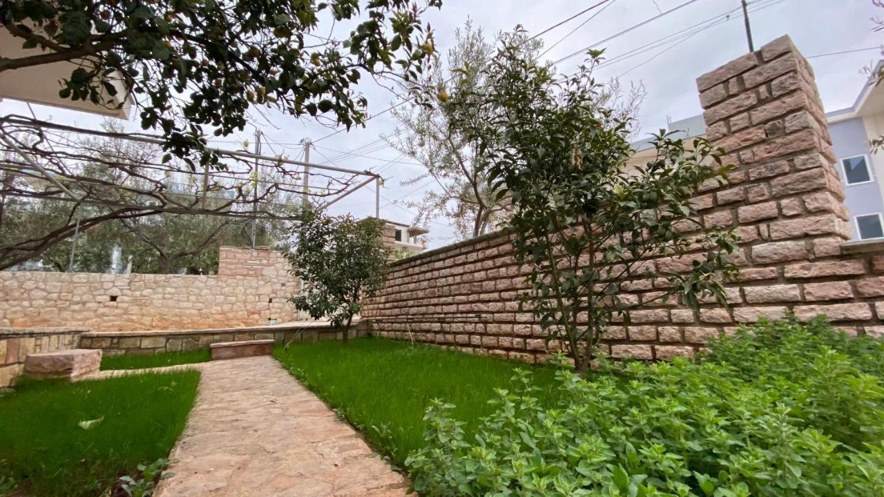 Studios&Apartment Niko Luka Ksamil Exterior foto